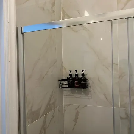 アパート Fior Di Loto - Antonelli